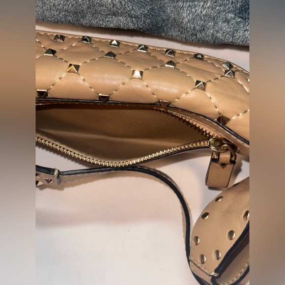 VALENTINO GARAVANI PYRAMID STUD BELT BAG / FANNY PACK - Picture 10 of 15